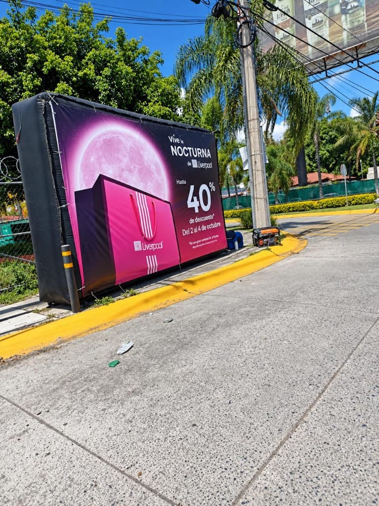 Pantallas inflables — ejemplo 2